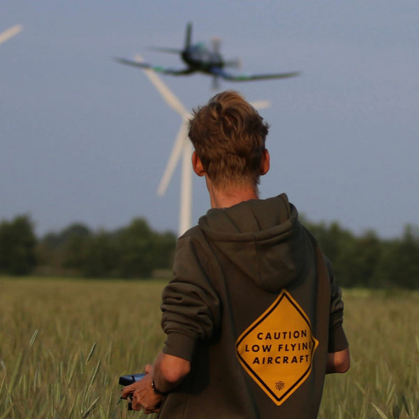 Caution low flying aircraft Shirt (C) Shirt RC-WEAR